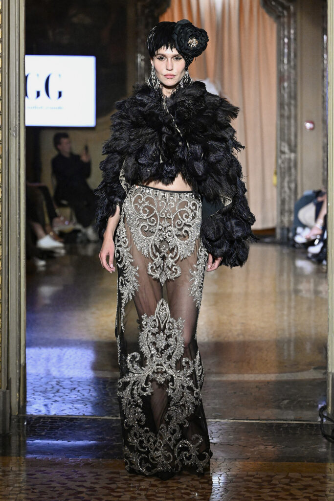 #fashion #fashionweekmilan #model #fashionshow